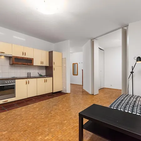 Szlenkierow 1 By Homeprime Warszawa Zewnętrze zdjęcie